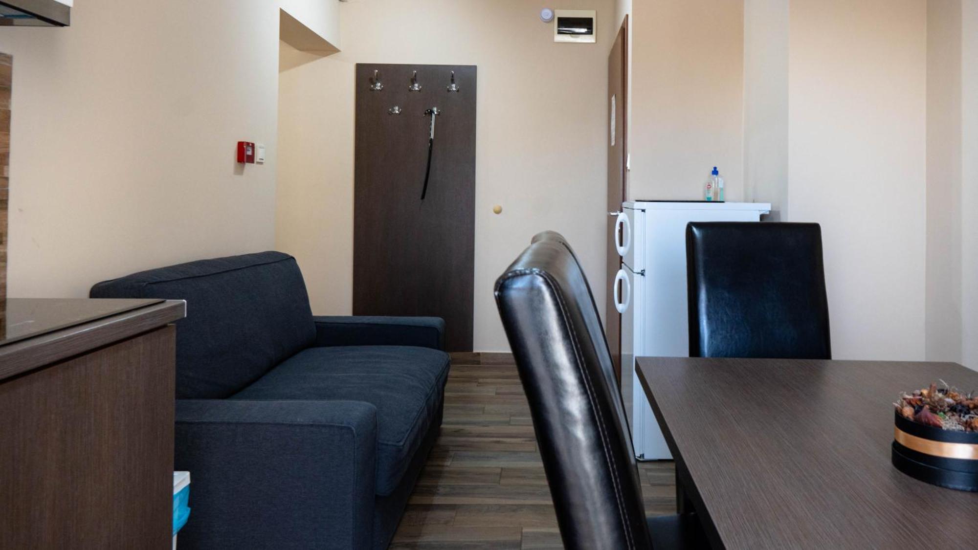 Family Apartman เอปลีนี ภายนอก รูปภาพ